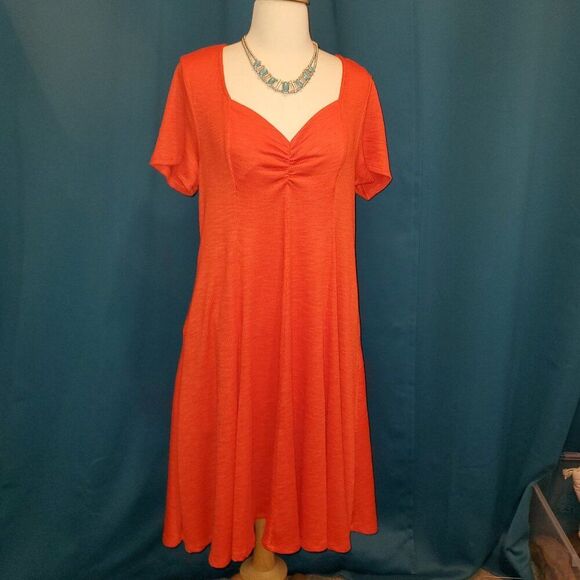 NWOT Torrid Sweetheart Neckline Fit & Flare Dress - Size 0 (L/12) - Burnt Orange - Picture 2 of 10